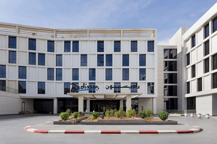 Photo of Radisson Hotel & Apartments Dammam Industrial City