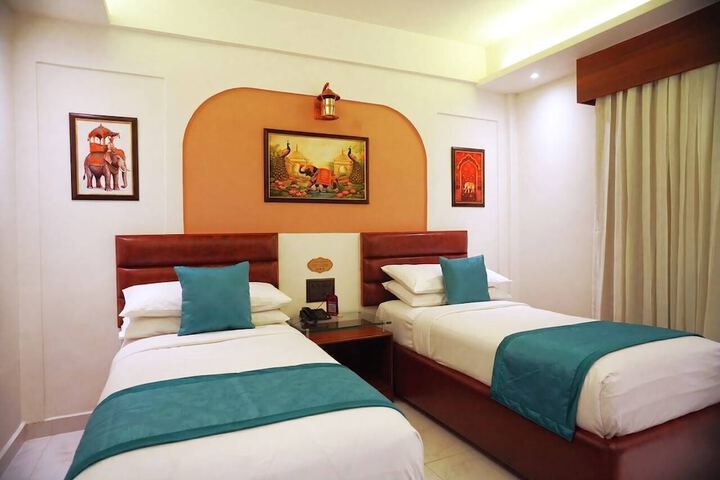 Room 47 of 111
