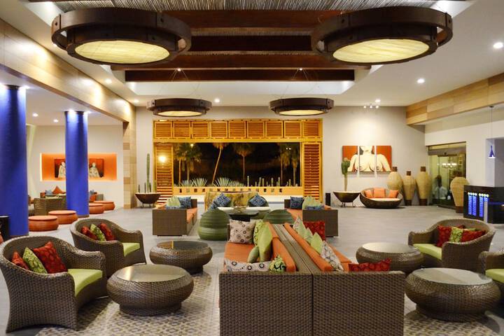 Hotel Interior 7 of 103