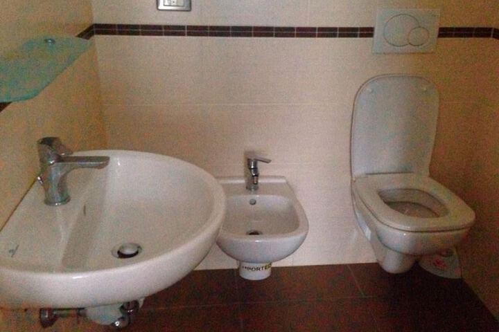 Room 14 of 24