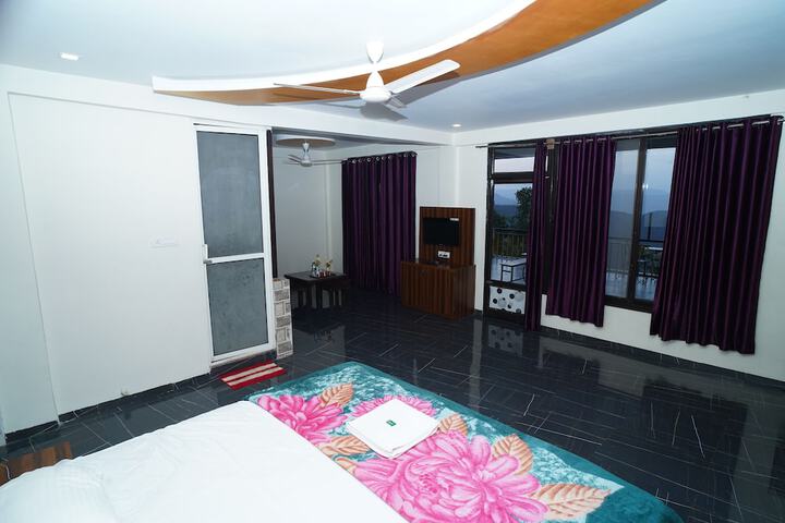 Room 20 of 31