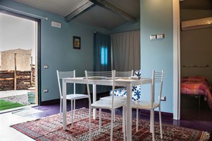 Room 29 of 53