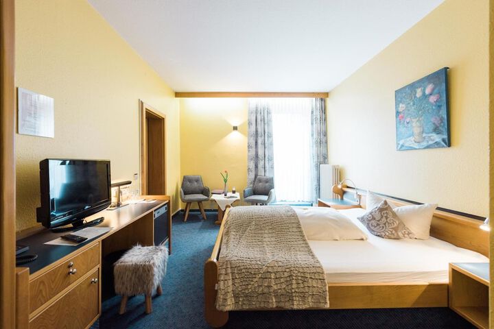 Room 14 of 36