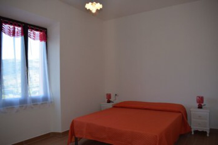 Room 58 of 76