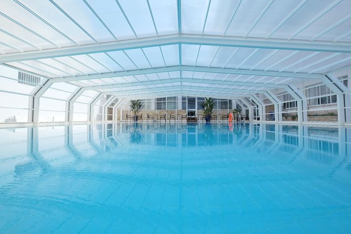 Pool 12 of 30