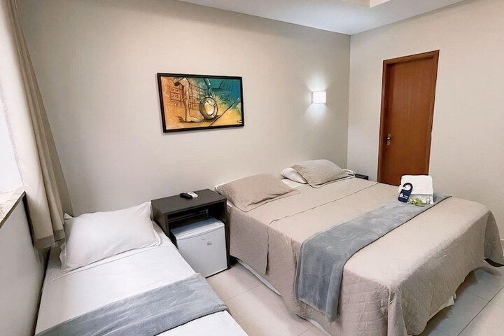 Room 8 of 24
