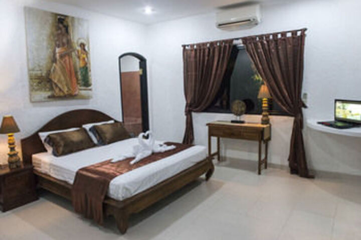 Room Photo