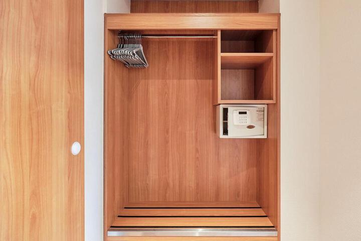 General 20 of 31