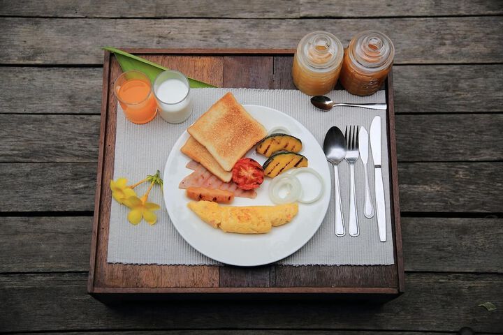 Dining 50 of 68