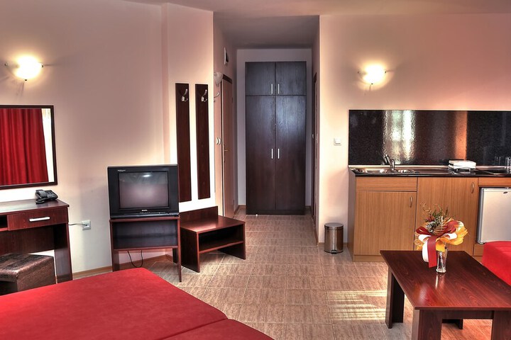 Room 30 of 92