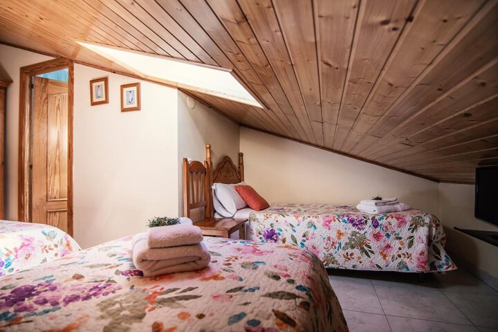 Room 25 of 65