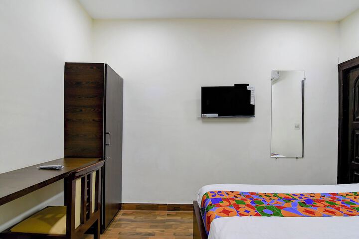 Room 22 of 31