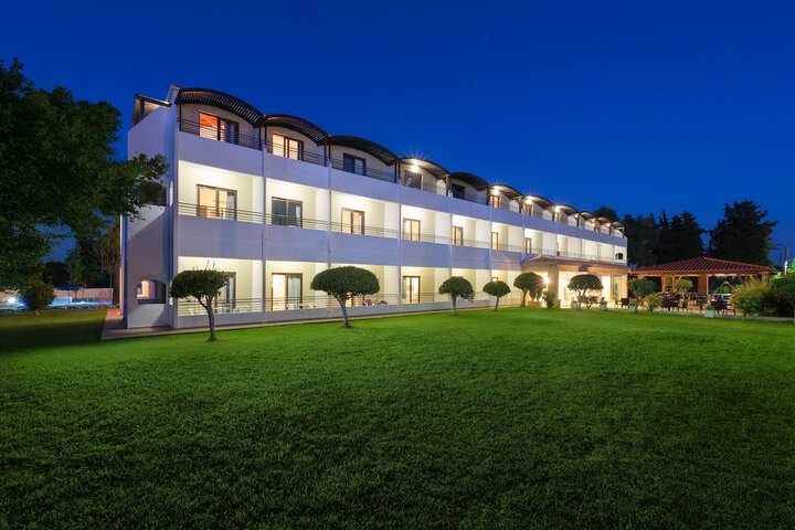 Hotel 45 of 47