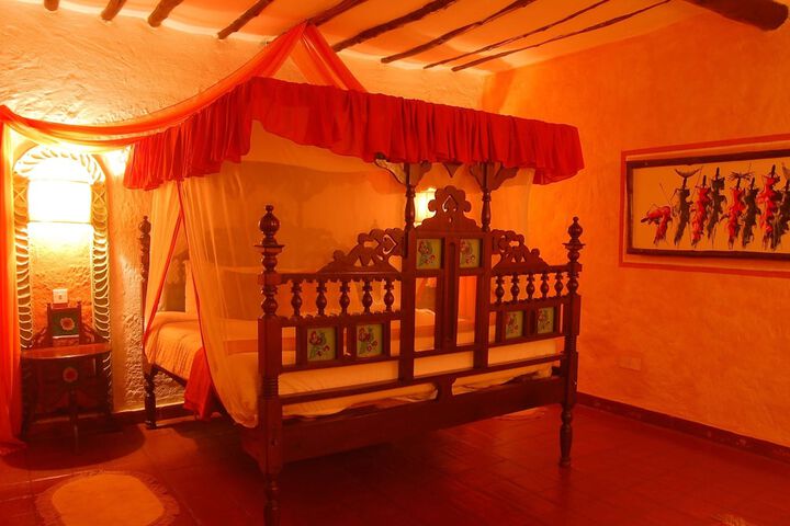 Room 5 of 50