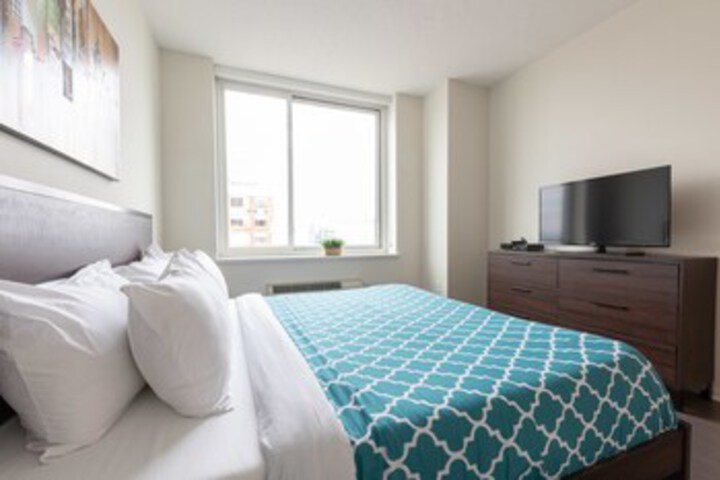 Room 145 of 246