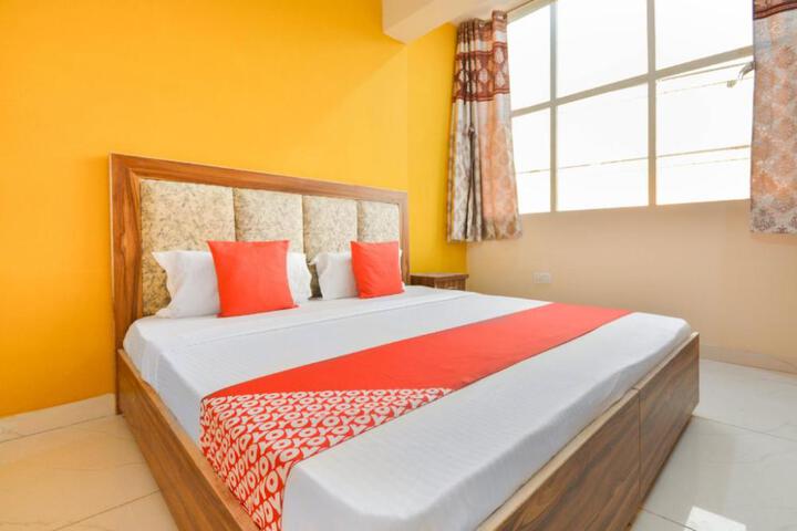 OYO 60851 Hotel SK Grand