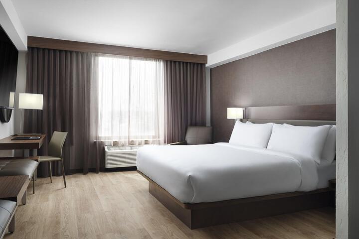 Room 134 of 180