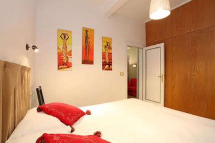 Room 12 of 22