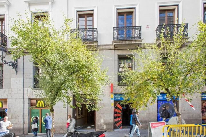 Exterior of Lovely 1 Bedroom Apt Next to Plaza del Sol