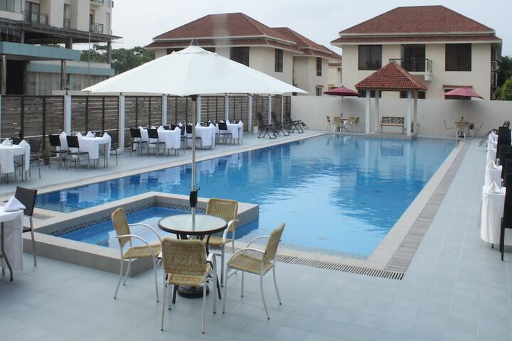 Sikder Hotel and Villas