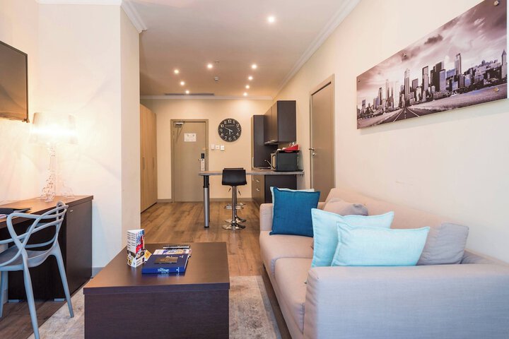 Room 46 of 144