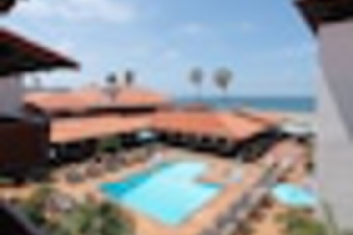 Pool 119 of 426
