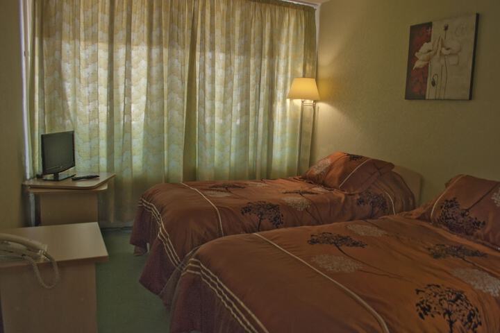 Room 5 of 64