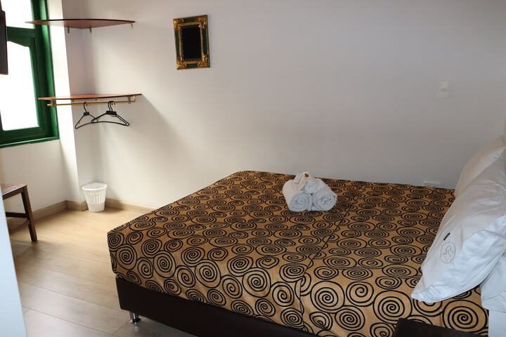 Room 8 of 45