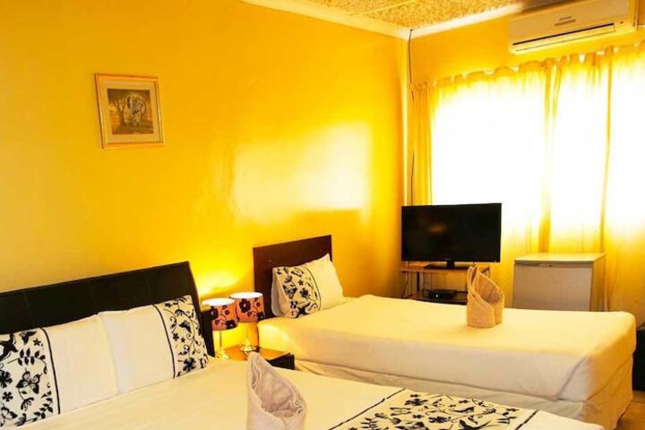 Room 2 of 21