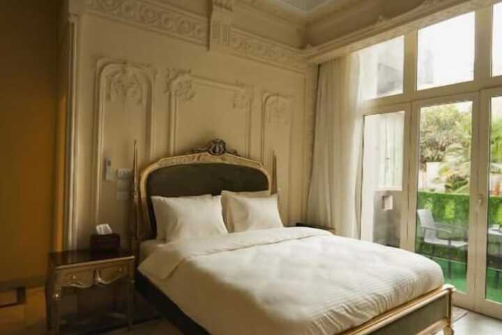 The H Zamalek Suites