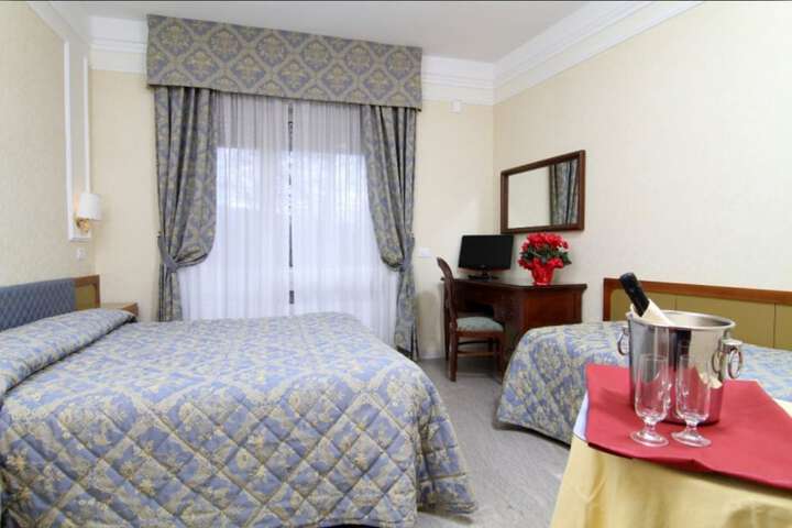 Room 16 of 55