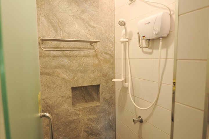Room 30 of 44