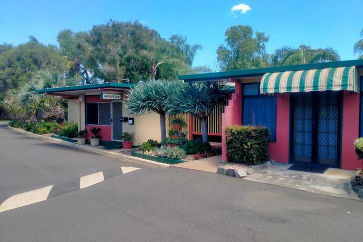 Oakey Motel
