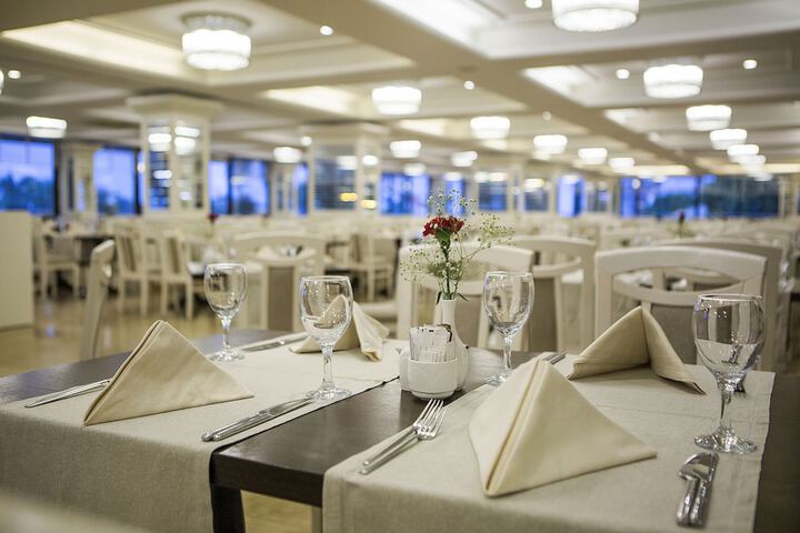Dining 117 of 183
