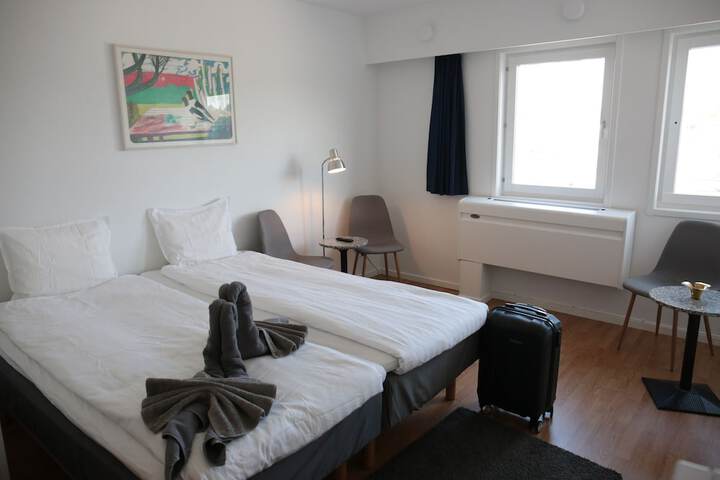 Room 22 of 46