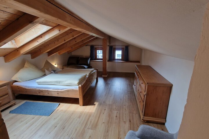 Room 15 of 72