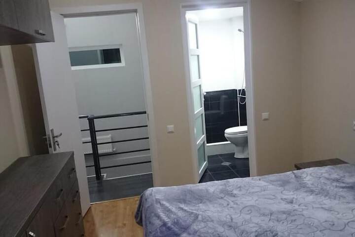 Room 16 of 89