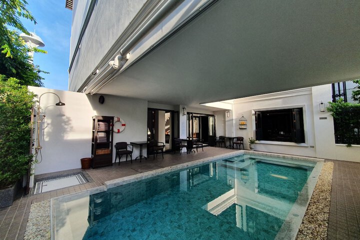 Pool 62 of 80