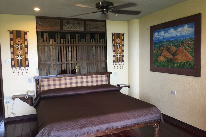 Room 8 of 79