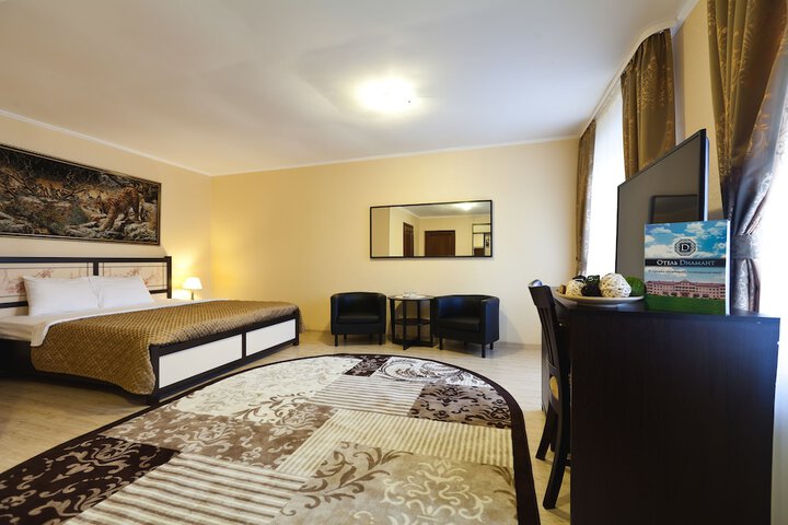Room 14 of 101