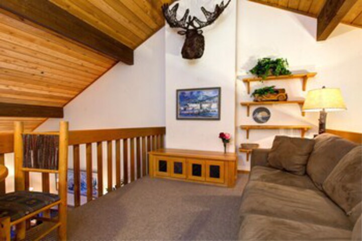 Room 11 of 27