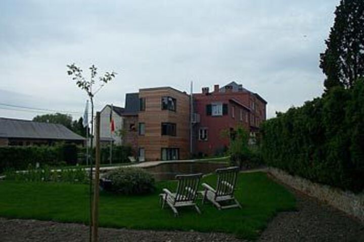 Hotel Exterior 9 of 28