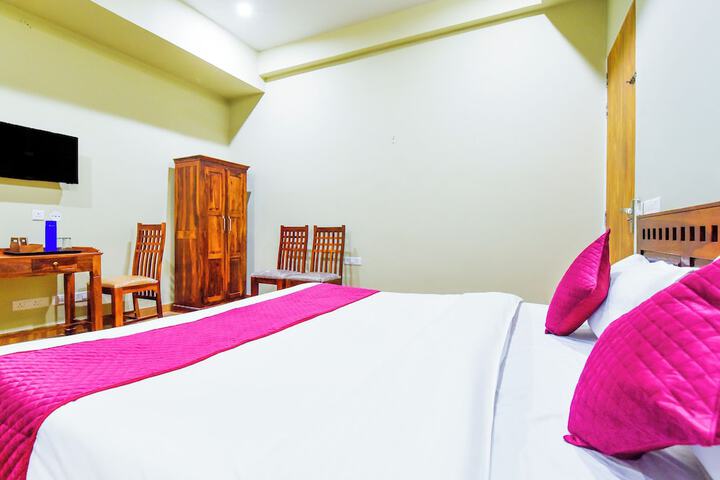 Room 5 of 23