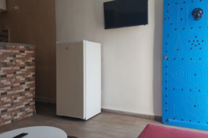Room 6 of 7