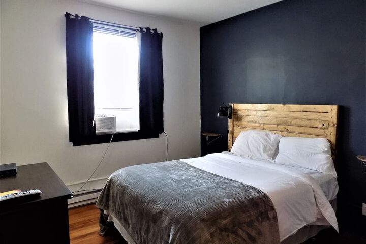Room 11 of 63