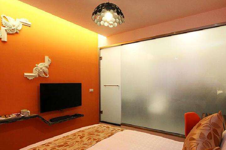 Room 3 of 5