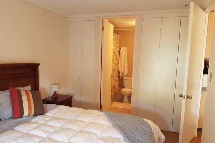 Room 3 of 10