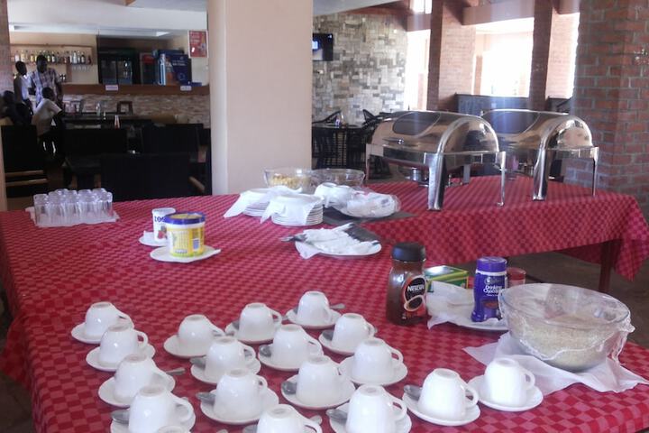 Breakfast/Coffee Service 51 of 81
