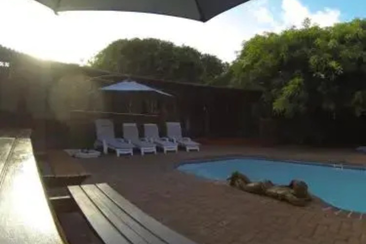 Pool 4 of 11