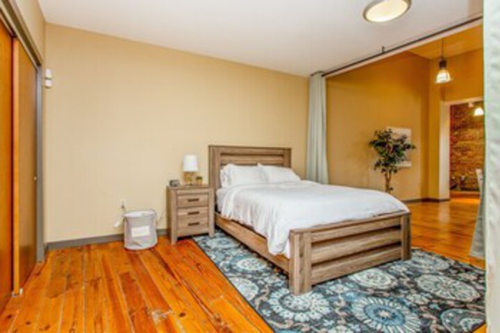 Room 21 of 23